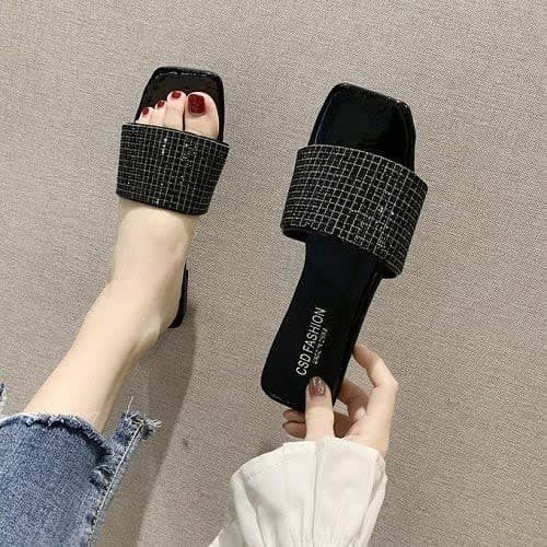 Ladies Flat Slippers - Black