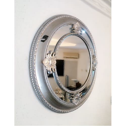 Dorian Round Decorative Mirror