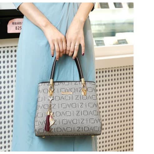 All-match Crocodile Pattern Ladies Handbag