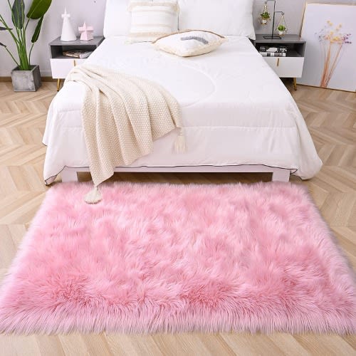 Fur Faux Sheepskin Center Rug - Pink - 4X6ft