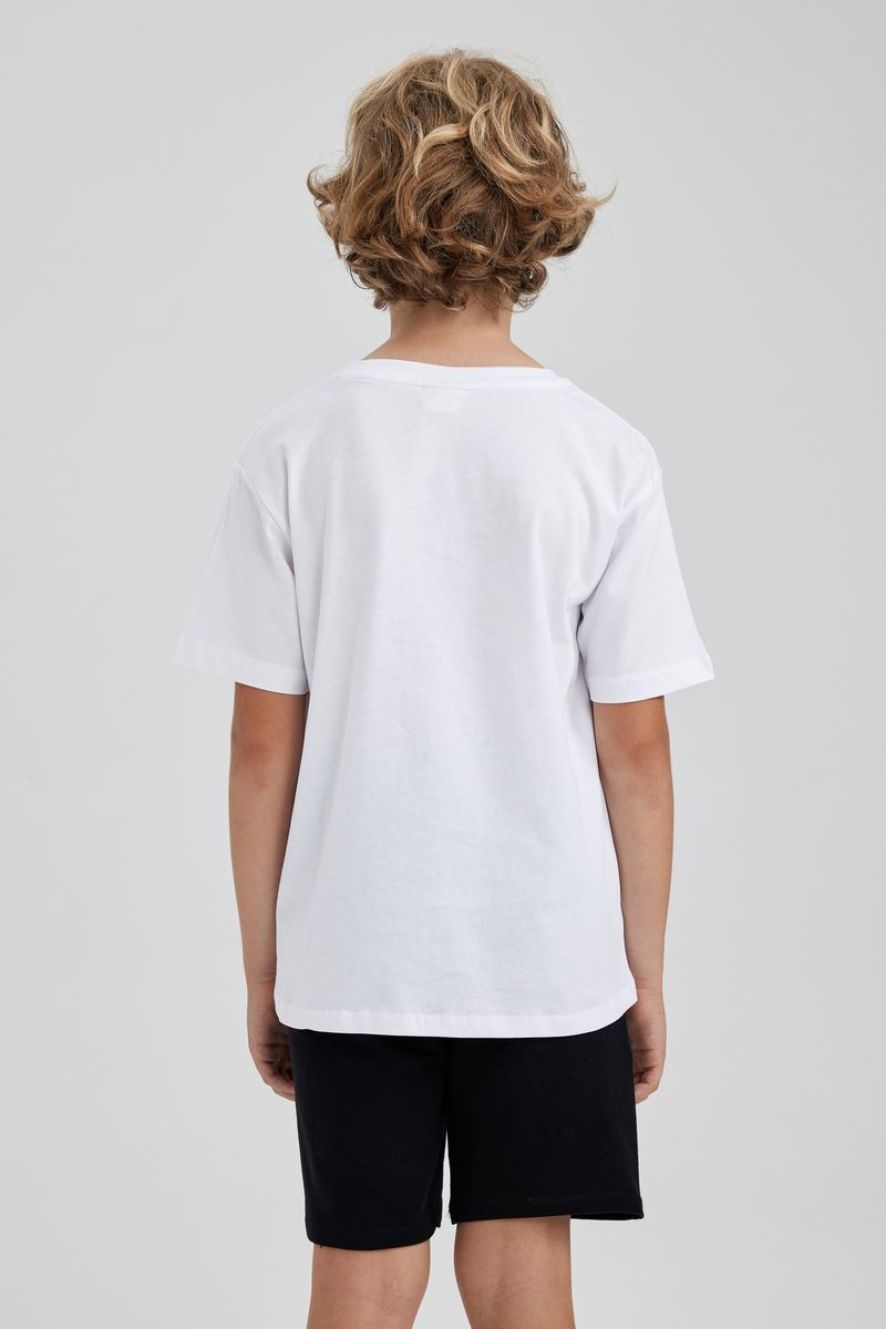 Boy Casual Oversize Fit Crew Neck Knitted Short Sleeve T-Shirt - White