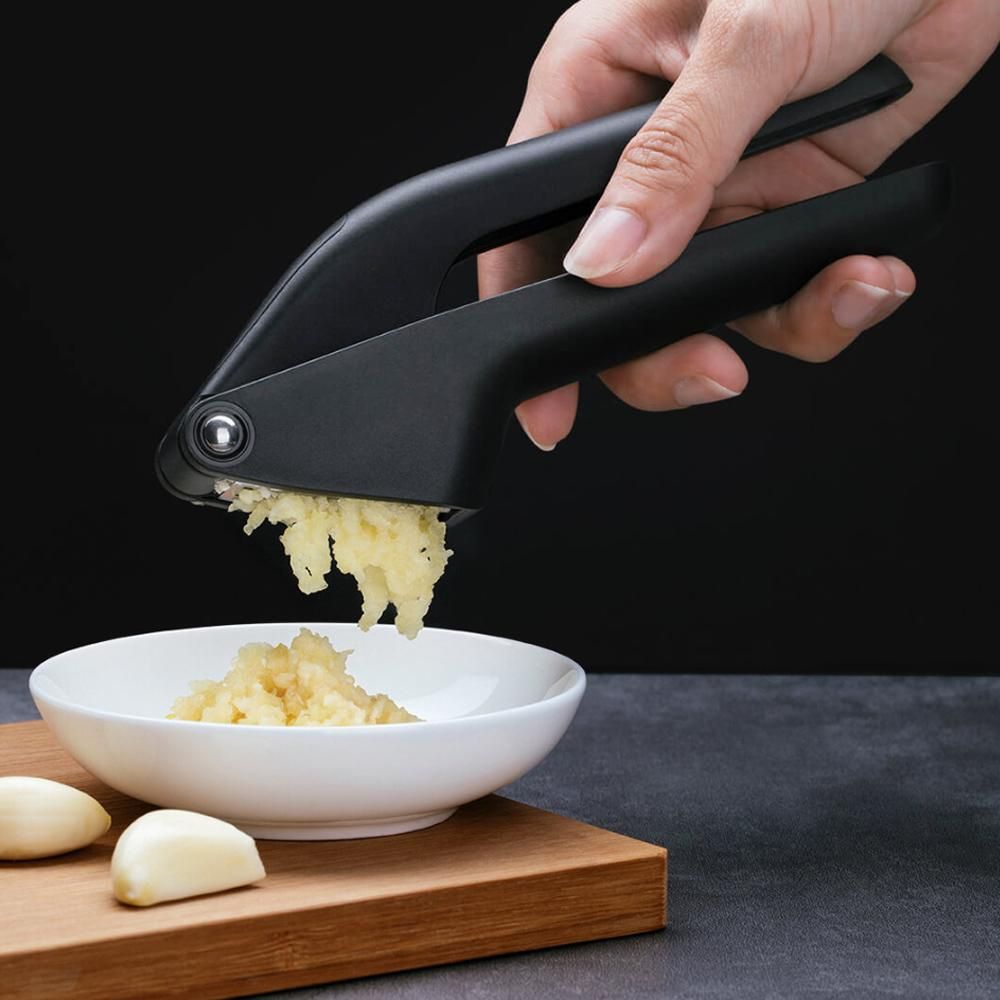HUOHOU Garlic Presser Kitchen Manual Garlic Crusher Kitchen Tool Multi Mixer Cutter Garlic Grinding Slicer Chopper Squeeze Tool Cooking Gadgets Tool