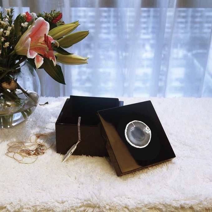 Square Jewelry Box (Agate In Primitive Colors --Small Size)