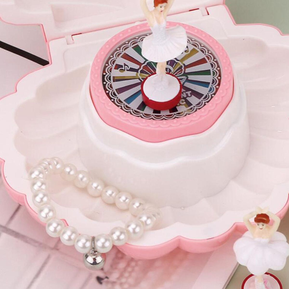 Ballarina Shell Music Box With Light Dancing Girl Music Box For Party