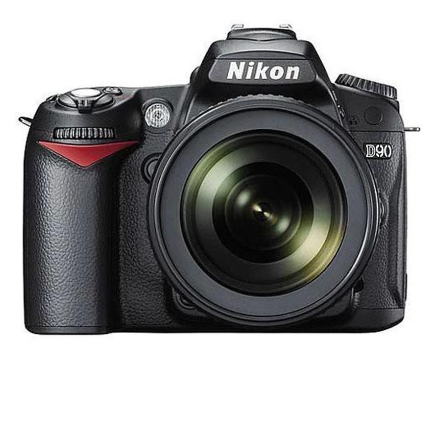 D90 DSLR CAMERA WITH 18 TO 105,MM LENS
