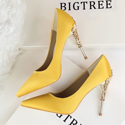 Ladies Heels Metallic Carved Suede Bride Sandals Yellow