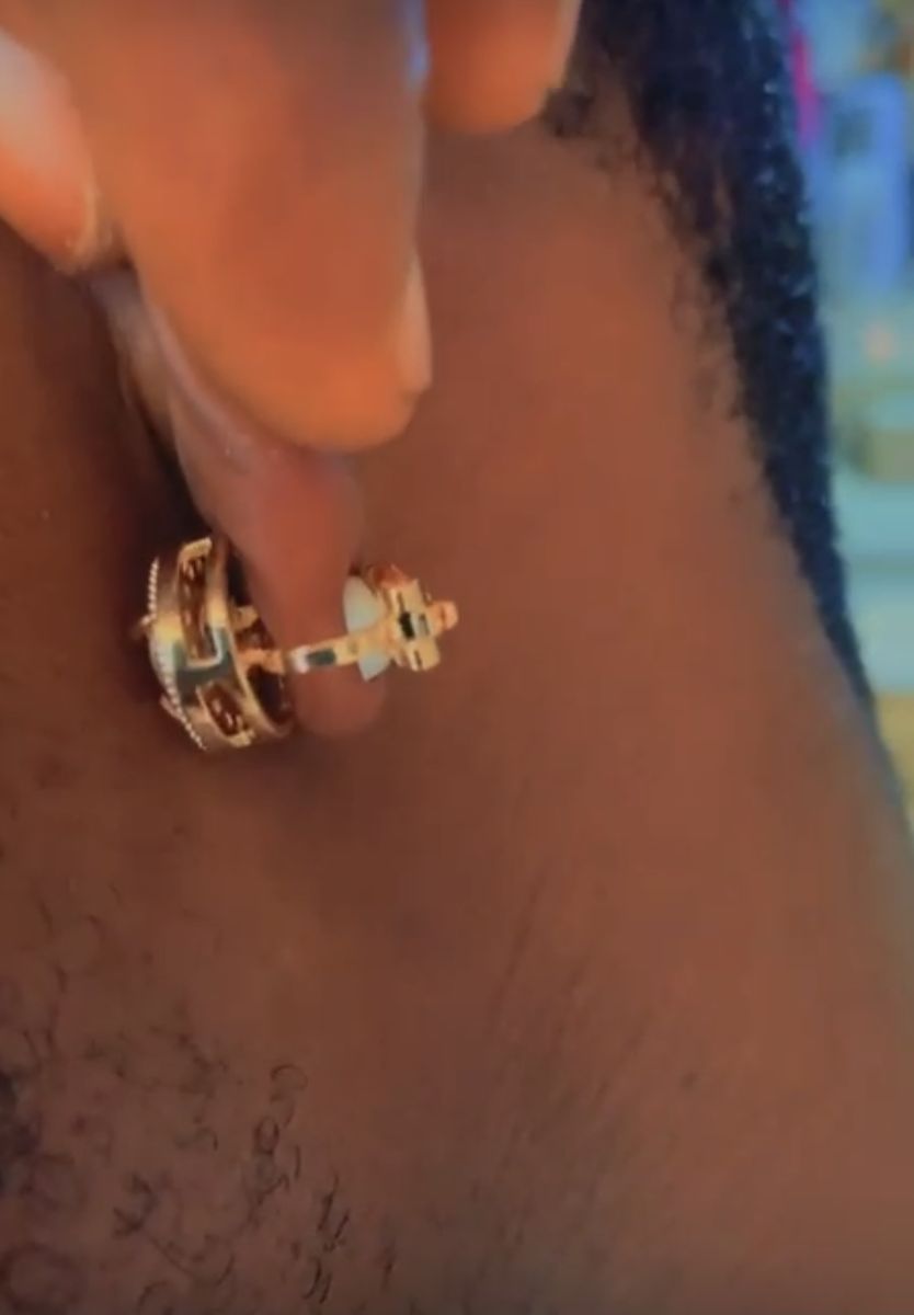 Gold  Non Piercing  Clip On Earring