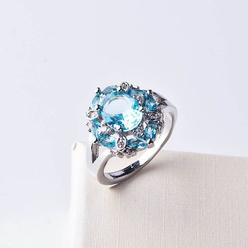 Ladies Party Gemstone Ring Geometric Personality Shiny Finger Jewelry Light Blue