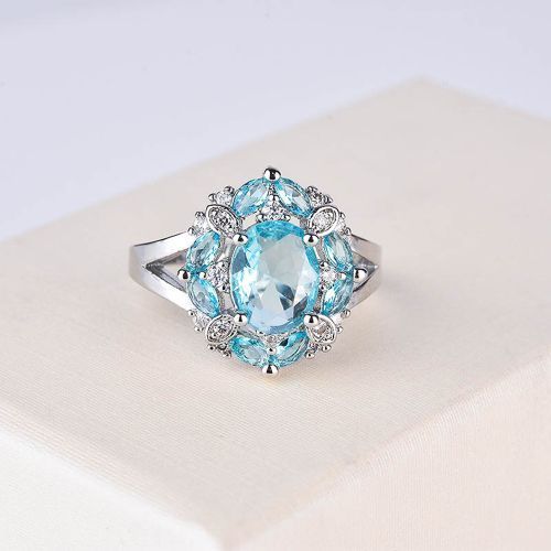 Ladies Party Gemstone Ring Geometric Personality Shiny Finger Jewelry Light Blue