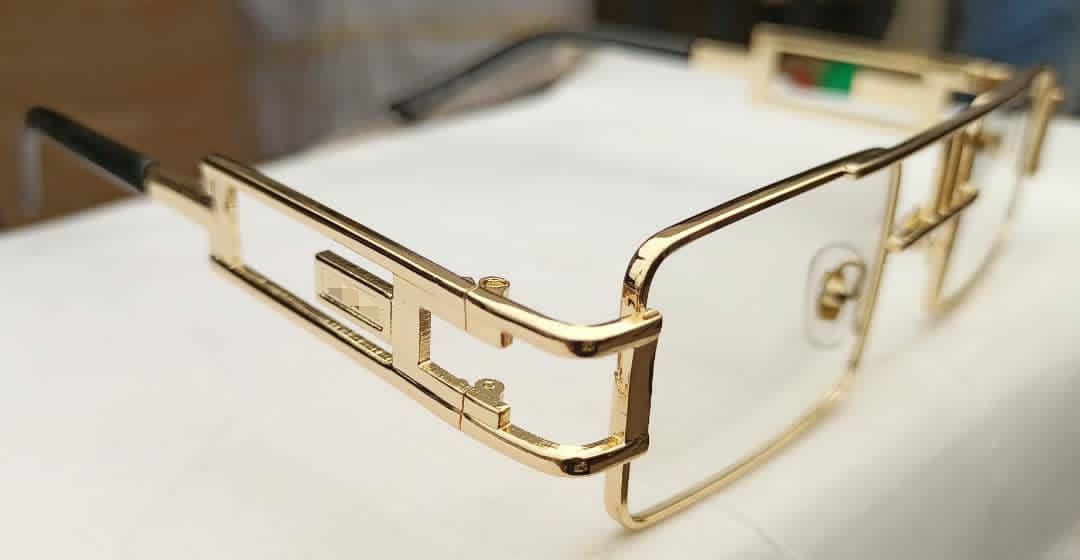 Full Frame Trendy Eye Glass - New
