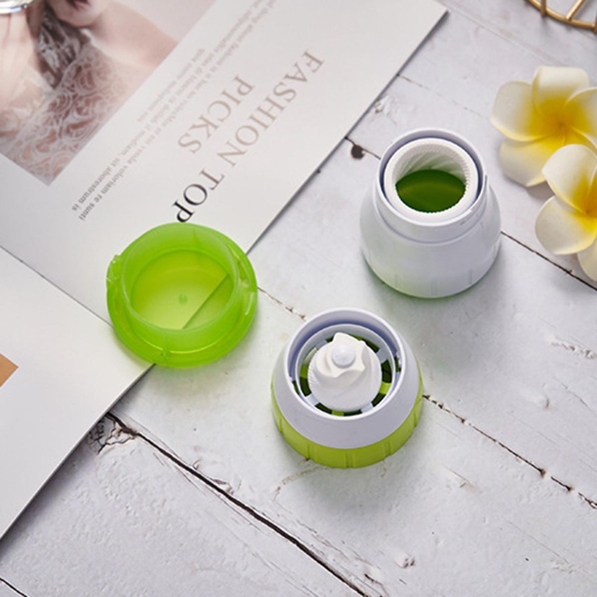 Dispenser Multifunction Box Crusher Green