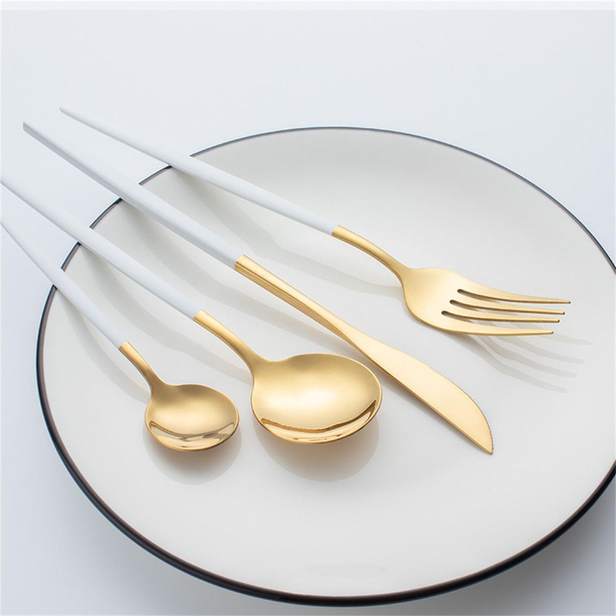 24PCS Stainless Steel Cutlery Set Elegant Mirror Polished