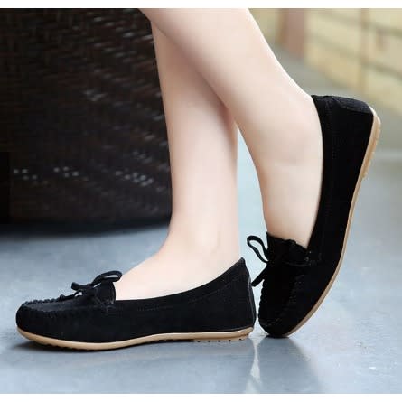 Round Tip Bow Embellished Suede Shoes
