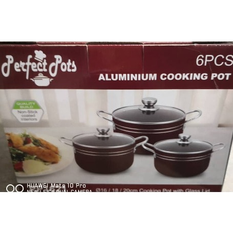 Set Of Non-stick Pots - 3pcs