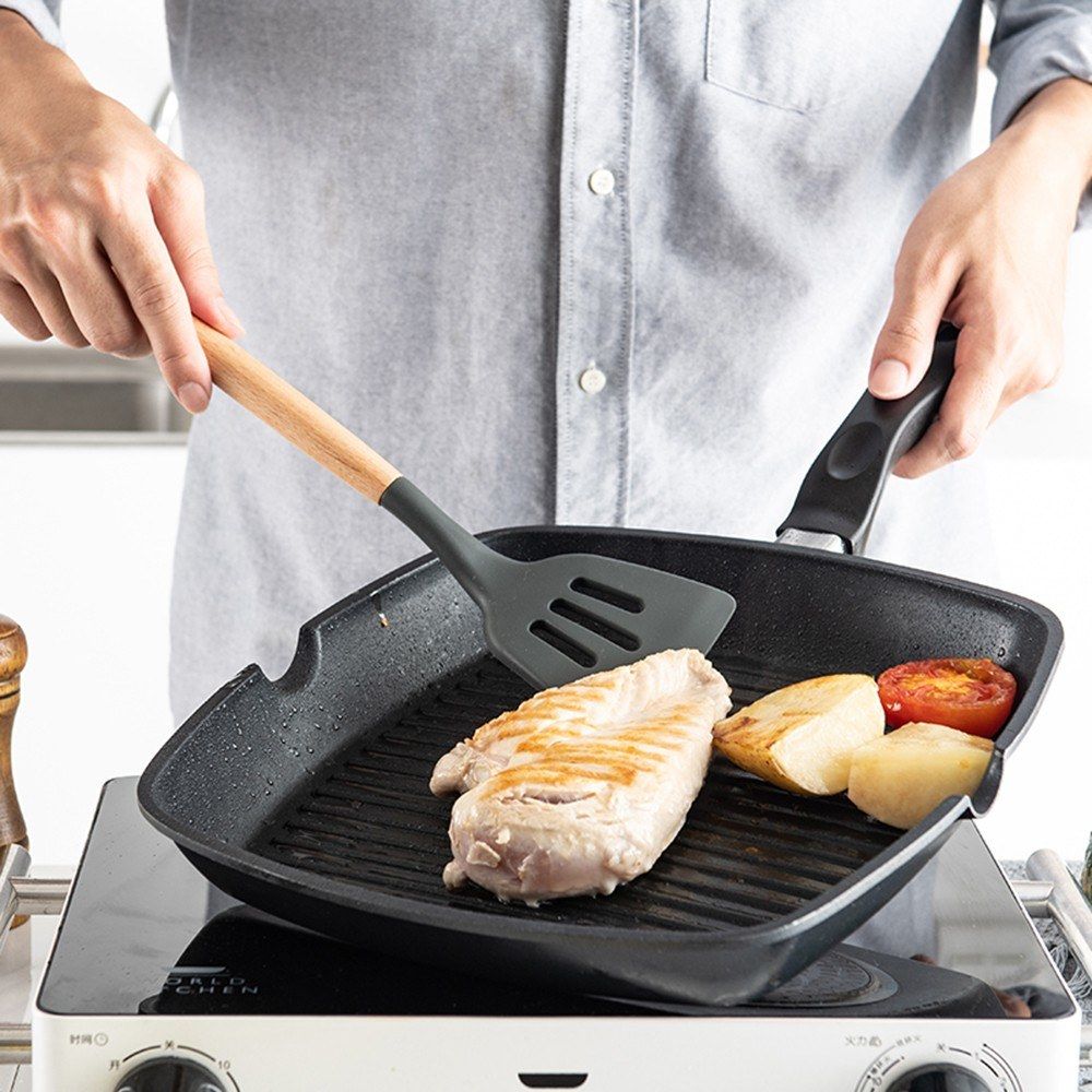 8 PCS Kitchen Utensils Set Wood Handle Silicone Cooking