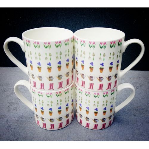 Her Gardening Mug - 4 Set