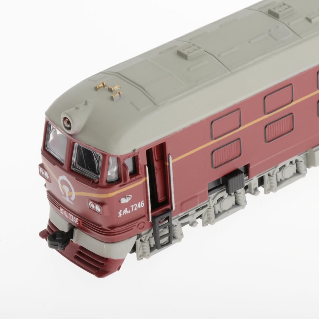 1:87 Simulated Train Locomotive Toy Model Red