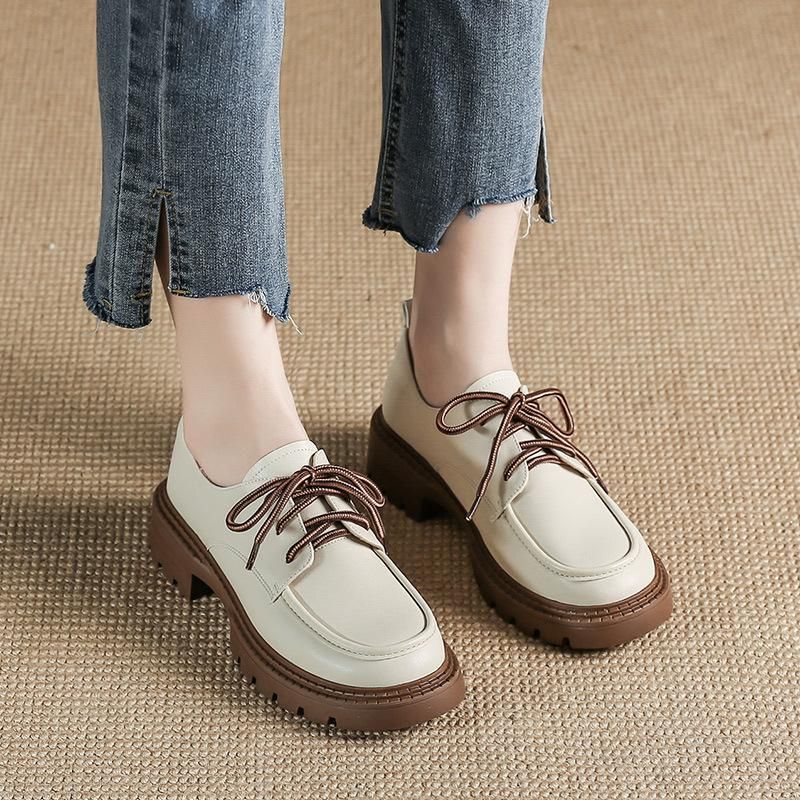 Women's informal Oxford shoes