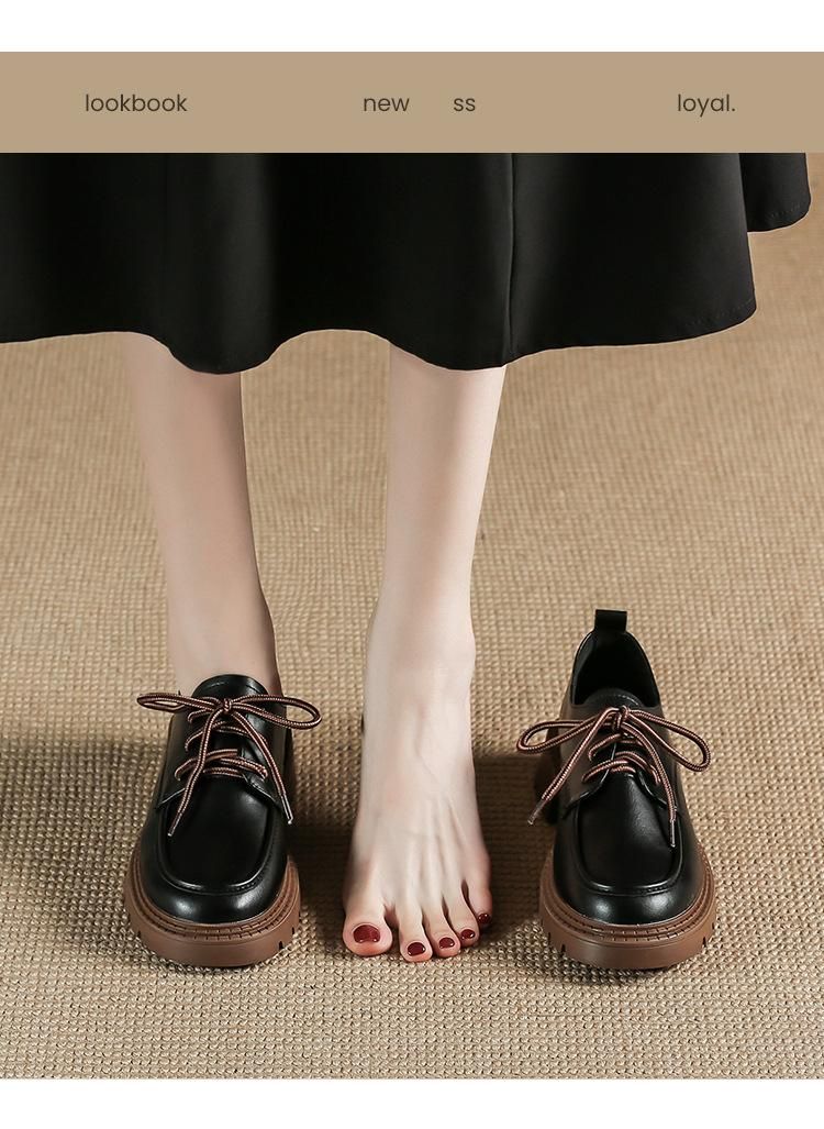 Women's informal Oxford shoes