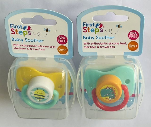 Unisex Soothers With Sterilizer Box 2 Pcs