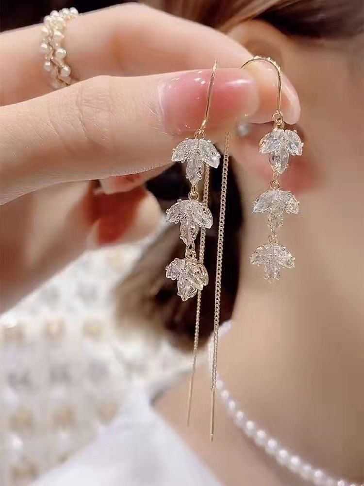 Women's Drop Dangle Long Earrings Shinny Chandelier Stud Solid Jewelry Earrings