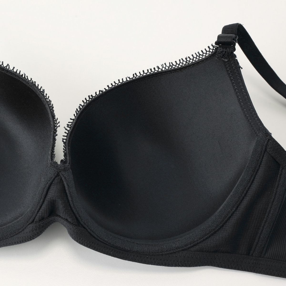 Comfortable Underwired  Solid Color C Cup Size Bra For Women
