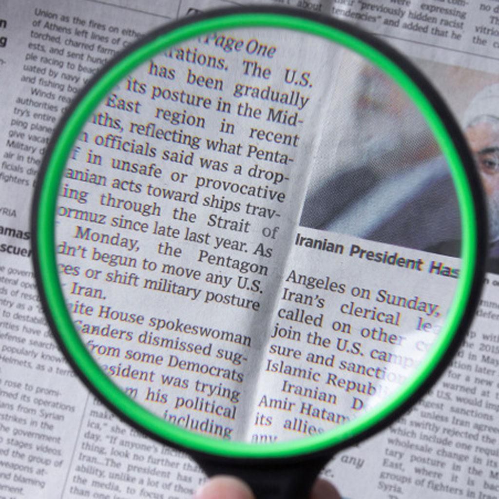 Rubber Handheld Magnifying Glass -10x High