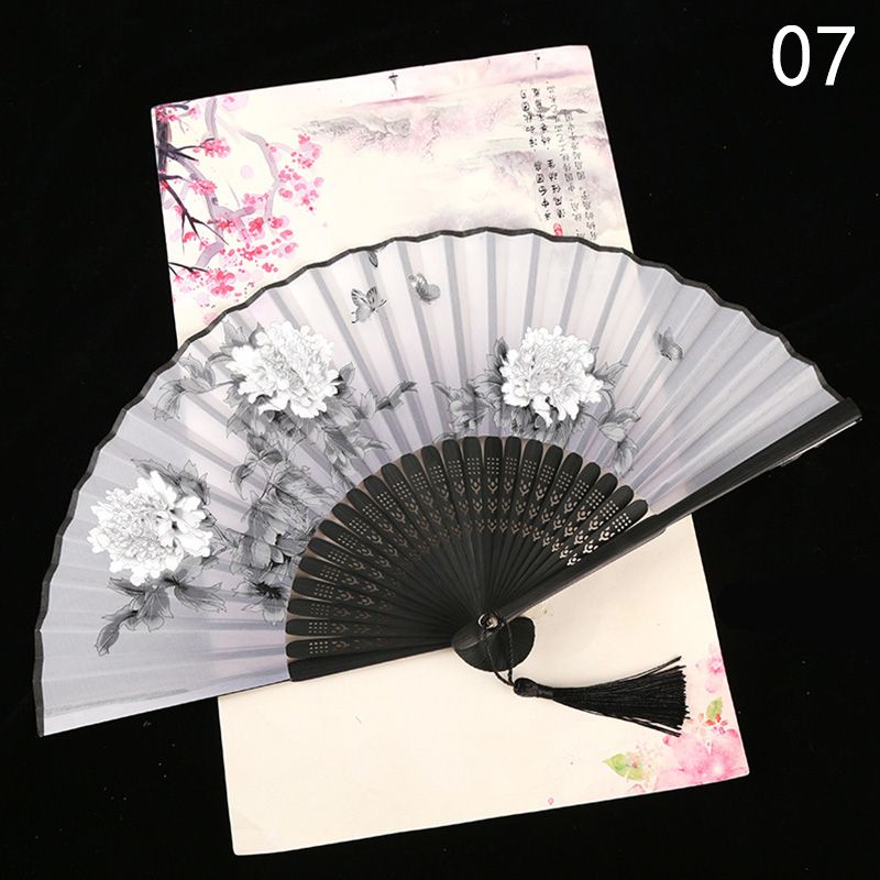 Fan Bamboo Crafts Japanese Retro Fans Art Dance Fans Printed Vintage Chinese Decoration Cloth Style Fan Hand Folding Ancient
