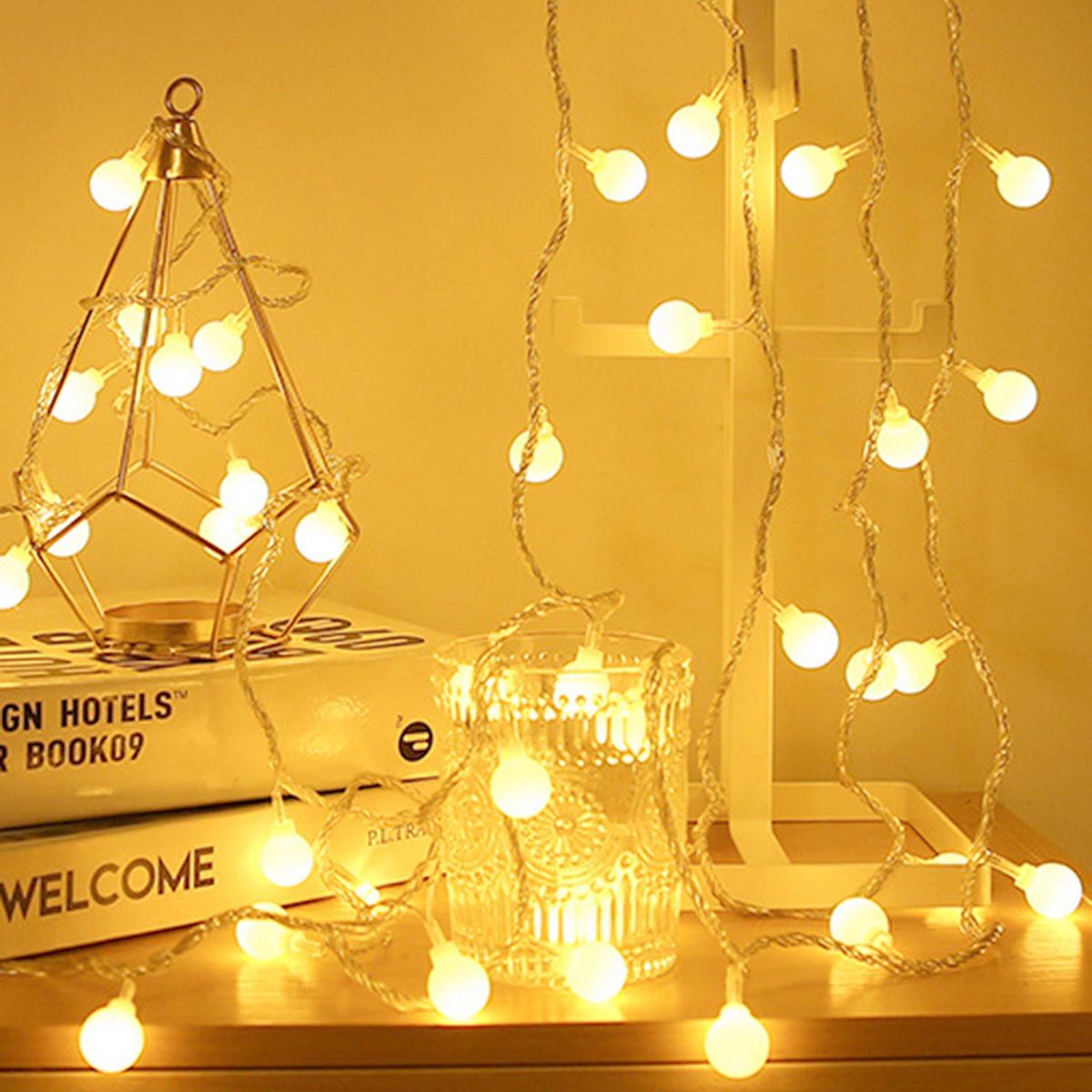 6Meters/19.6Ft 40PCS Globe Ball String Light USB Powered Operated with Controller 6H/18H Timer 3 Levels Dimmable Brightness Adjustable 8 Dynamic Lighting Modes for Holiday Festival Presen Gift Home Party Decoration