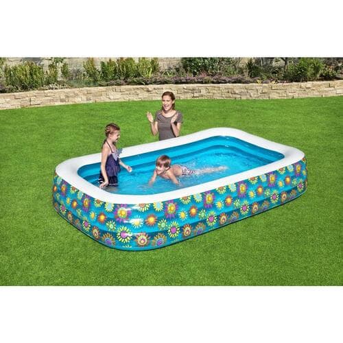 Happy Flora Family Swimming Pool