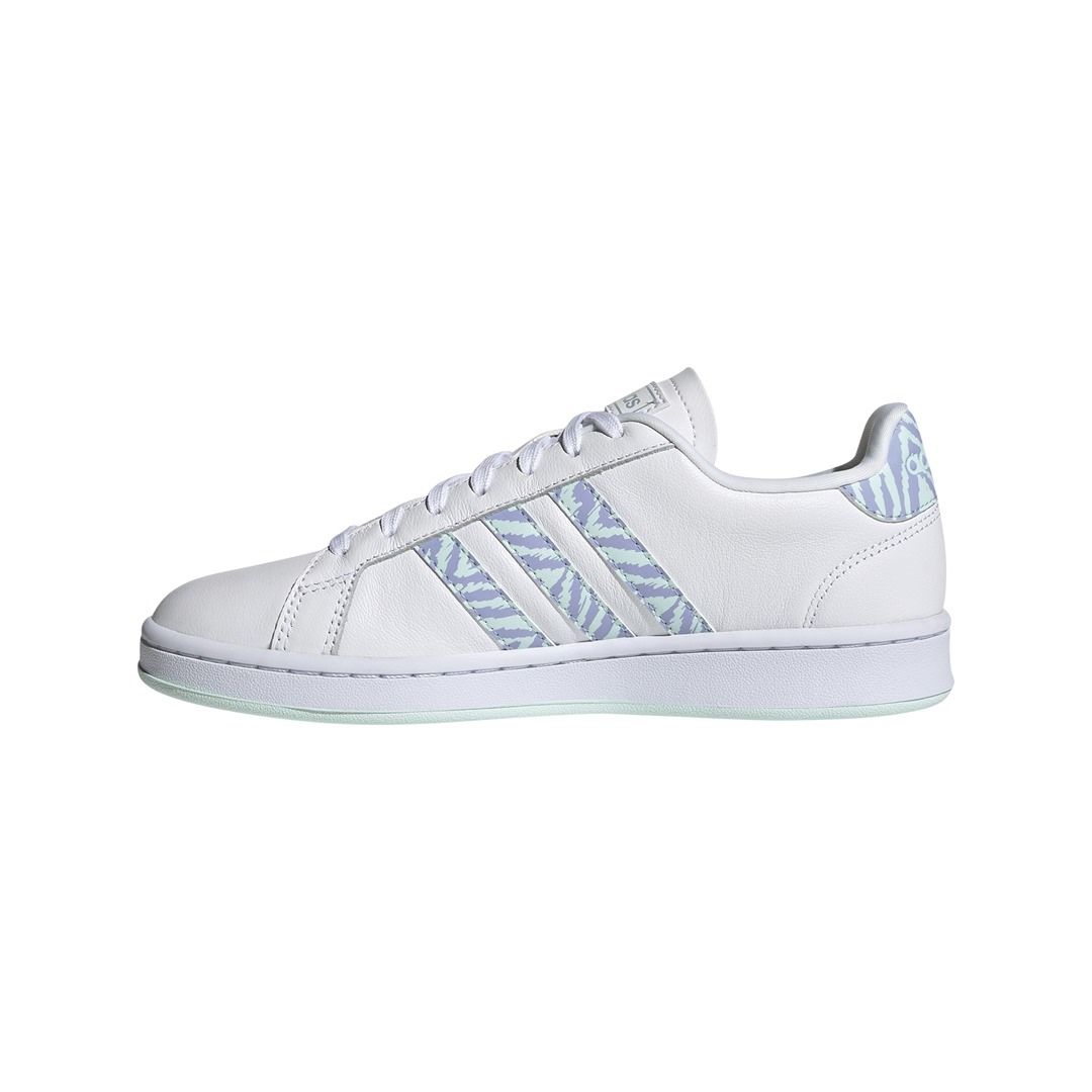 Core Sneakers Grand Court