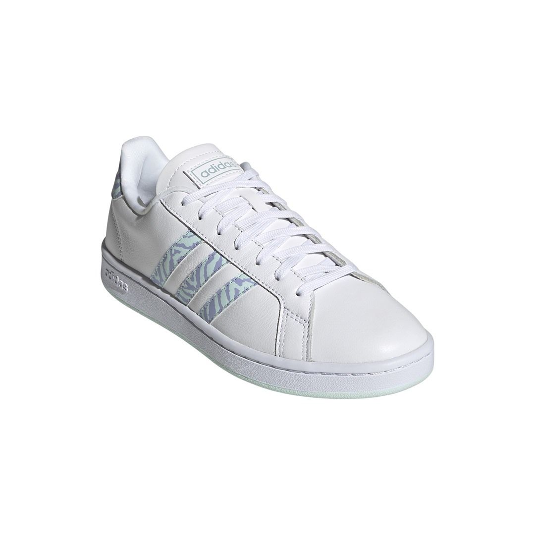 Core Sneakers Grand Court