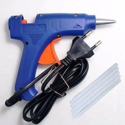 30 Small Size Glue Sticks And Gun