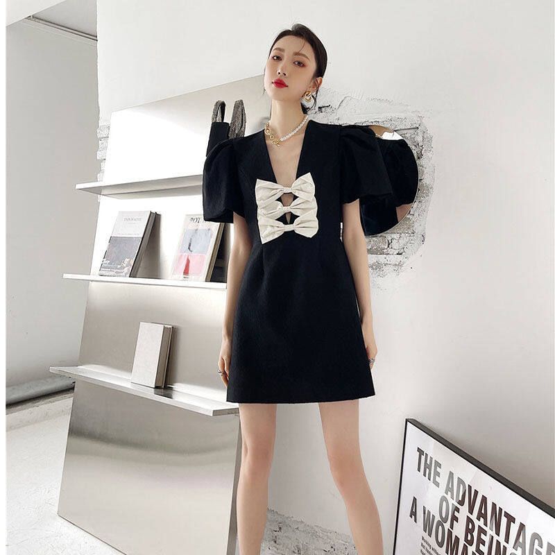 Butterfly Tea Break French V-collar Hot Girl Summer Bubbl