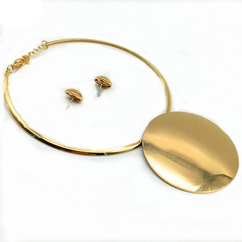 Retro Punk Simple Round Pendant Necklace Collar - Golden