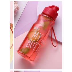 600ml Portable Plastic Water Bottle- Red
