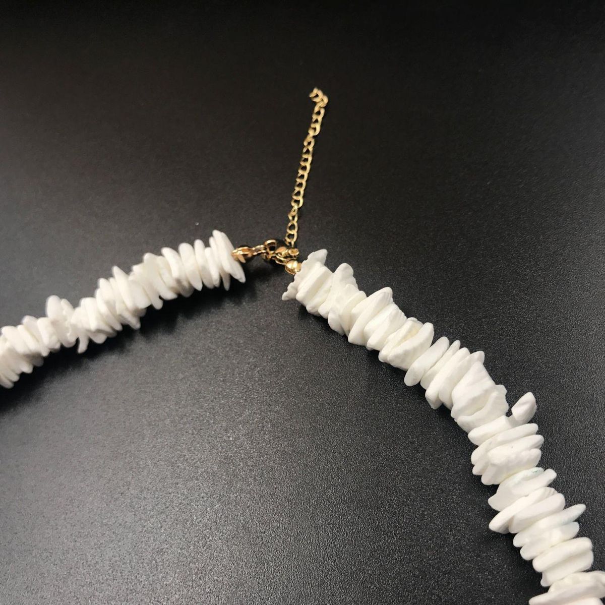 Puka Shell Neck for Women Boho Tropical Hawaiian Beach Puka Shell Surfer Jewelry Mens Womens