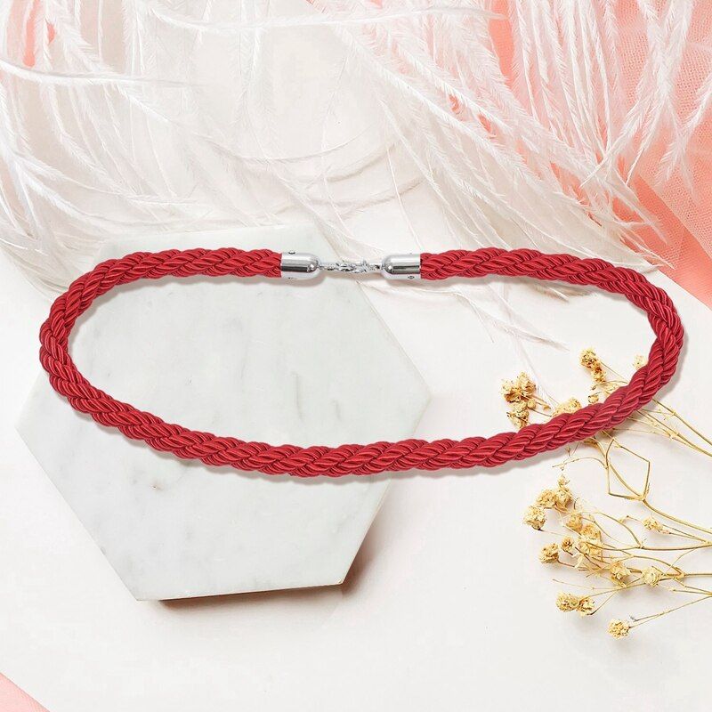 Quality 1.5m Long Twisted Queue Barrier Rope Red For Posts Stands