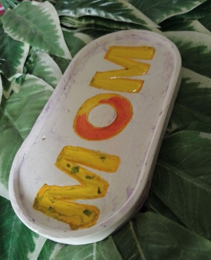 Mom Decorative Oval Tray
