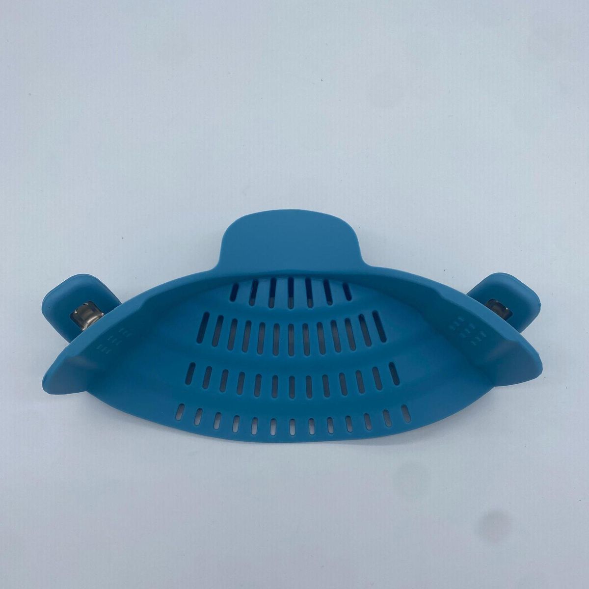 New wide-mouth silicone water filter pot side drain block household noodles vegetable pour vegetable filter anti-spill drainer green