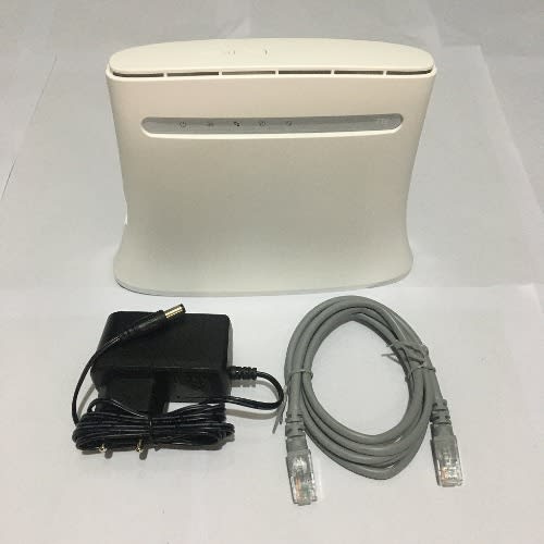 Universal 4G LTE CPE Router + 4 LAN Ports For All Networks