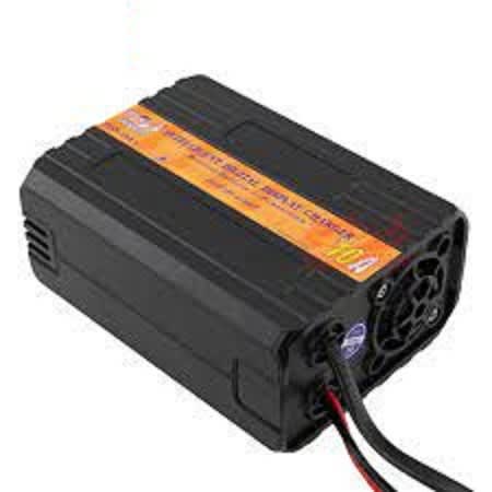 12V / 10A Car & Inverter Battery Charger