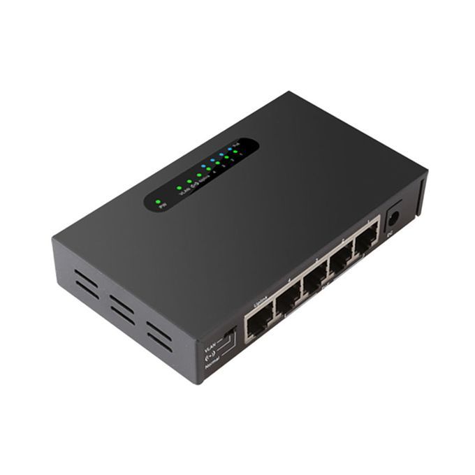 5-Port Ethernet Desktop Switch 4 PoE Ports+1 Uplink 10/100Mbps