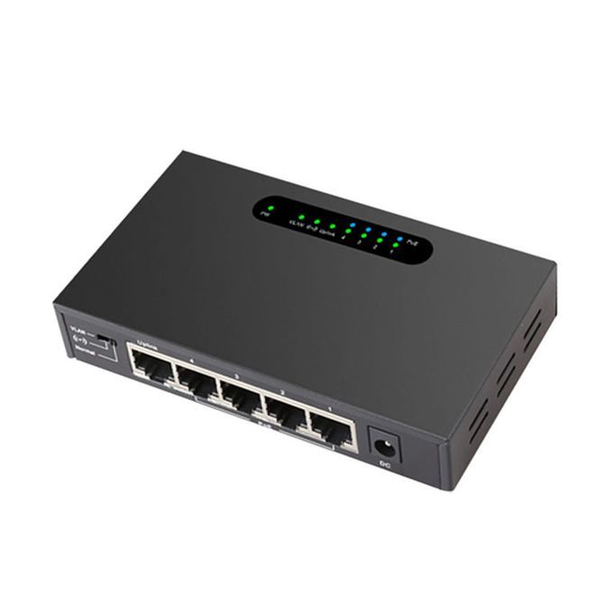 5-Port Ethernet Desktop Switch 4 PoE Ports+1 Uplink 10/100Mbps