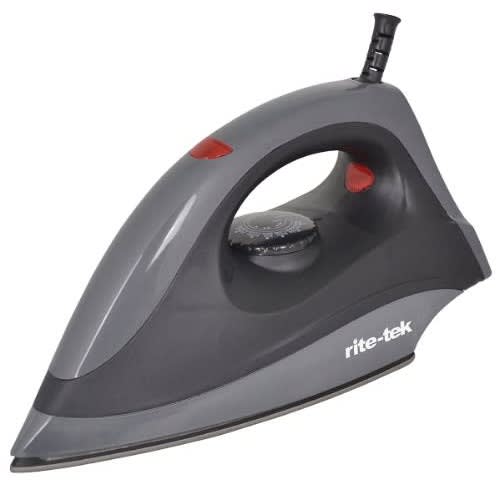 Dry Iron -di172 - 1300W
