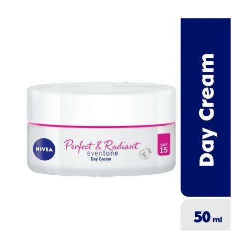 Perfect & Radiant Eventone Day Cream Spf 15 For Women 50ml