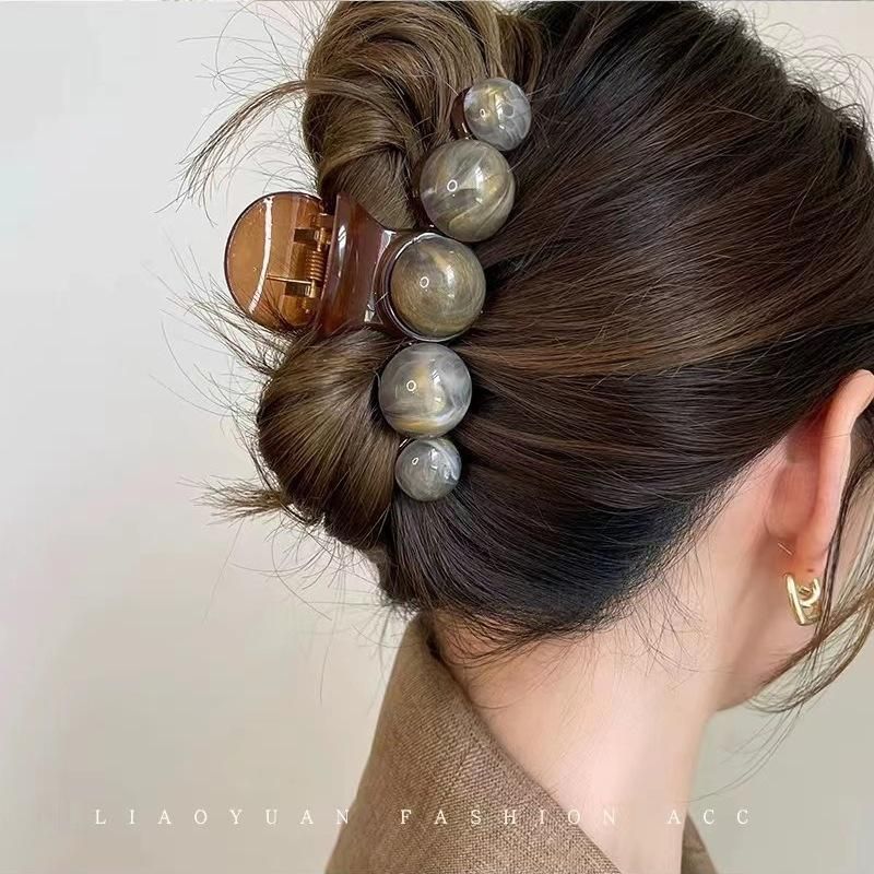 Simple matte green elegant back spoon curly shark clip temperament hair clip