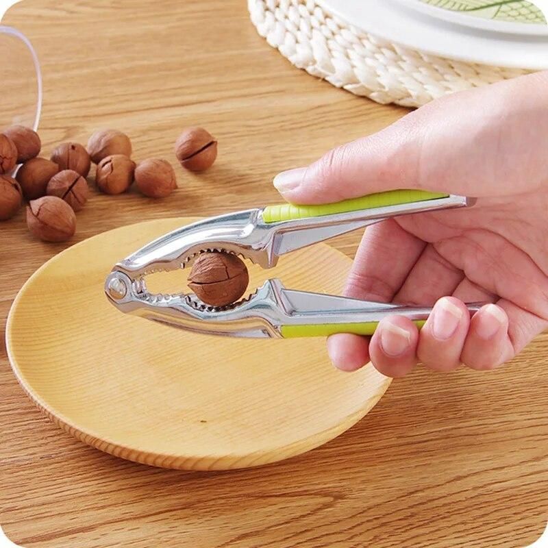 New Non-slip handle Almond Walnut Pecan Crack Hazelnut Hazel Filbert Nut Kitchen Nutcracker Sheller Clip Tool Clamp