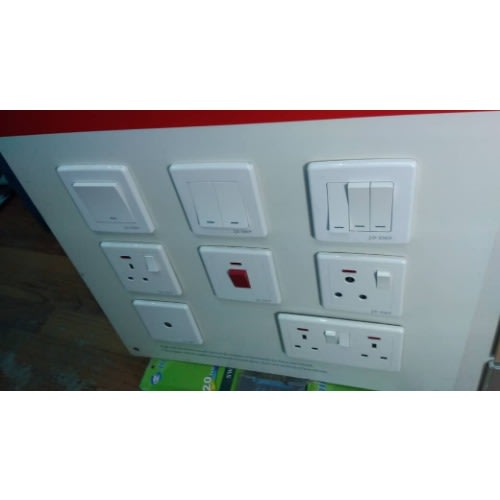 White 2 Gang Switch ( 5pcs Per Pack)