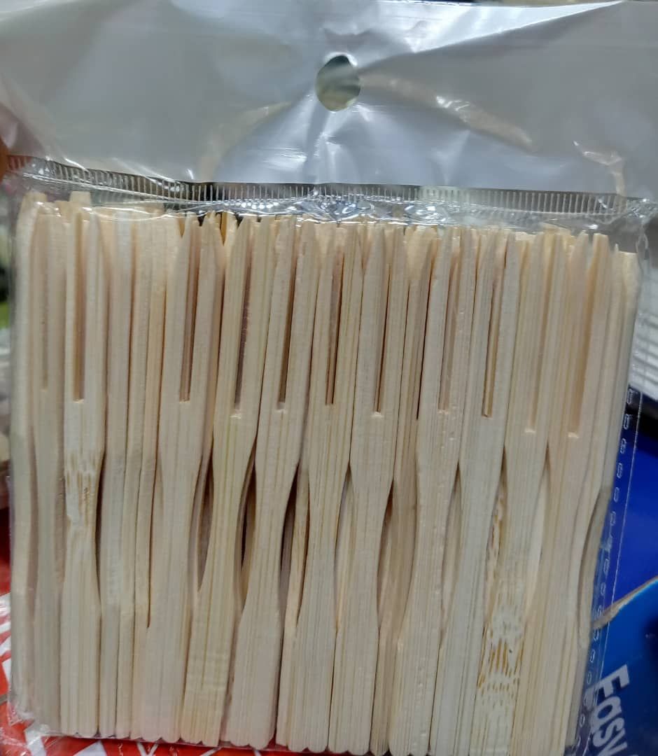 50pcs Multi Purpose Wooden Fruits Pick FORKS